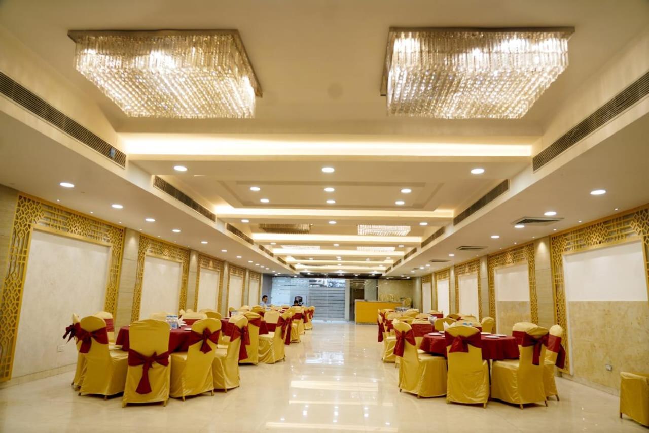 Hotel King'S Way Amritsar Exterior foto